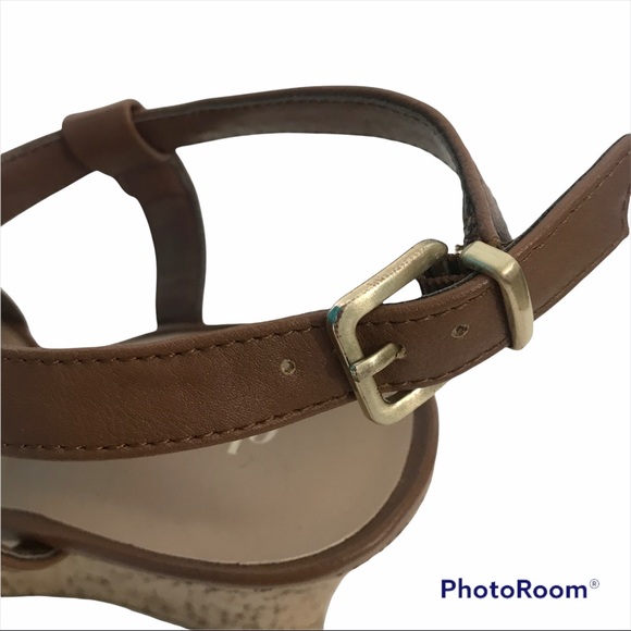 Charles David Size 9 Sandal Ankle Strap - Picture 6 of 12